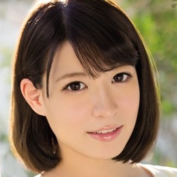 由衣 唯香真菜ゆいかまな