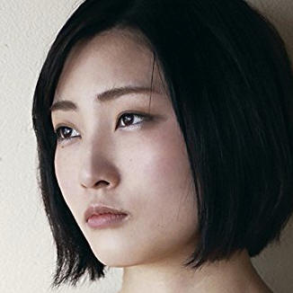 奈奈ななか