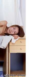 加藤由香,葉月蛍,河村栞SNE-116ed2k磁力链接迅雷下载地址在线观看